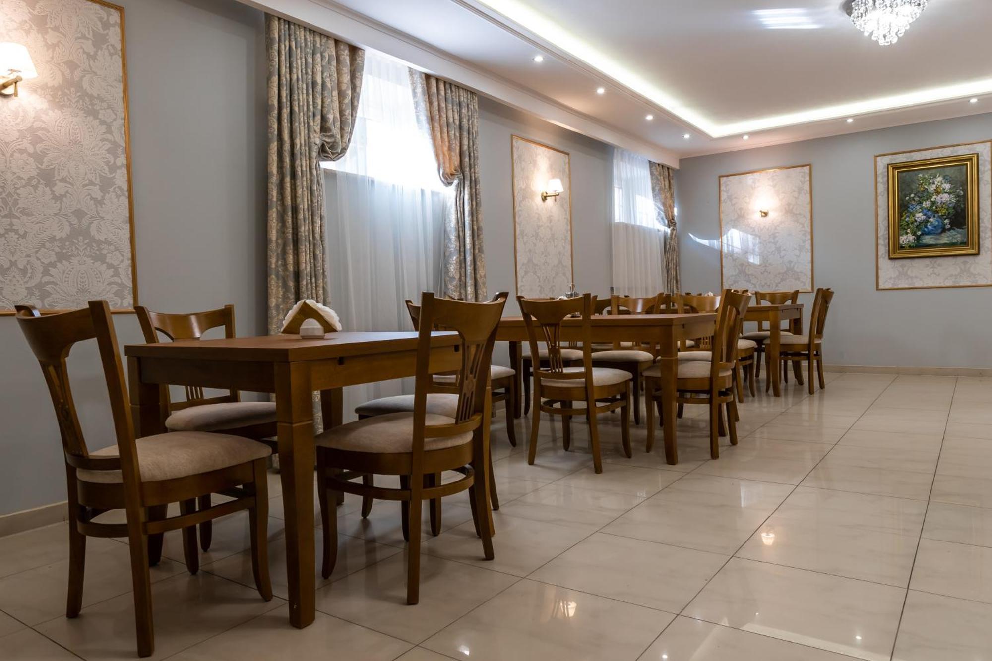 Hotel Palacowa Наріль Екстер'єр фото